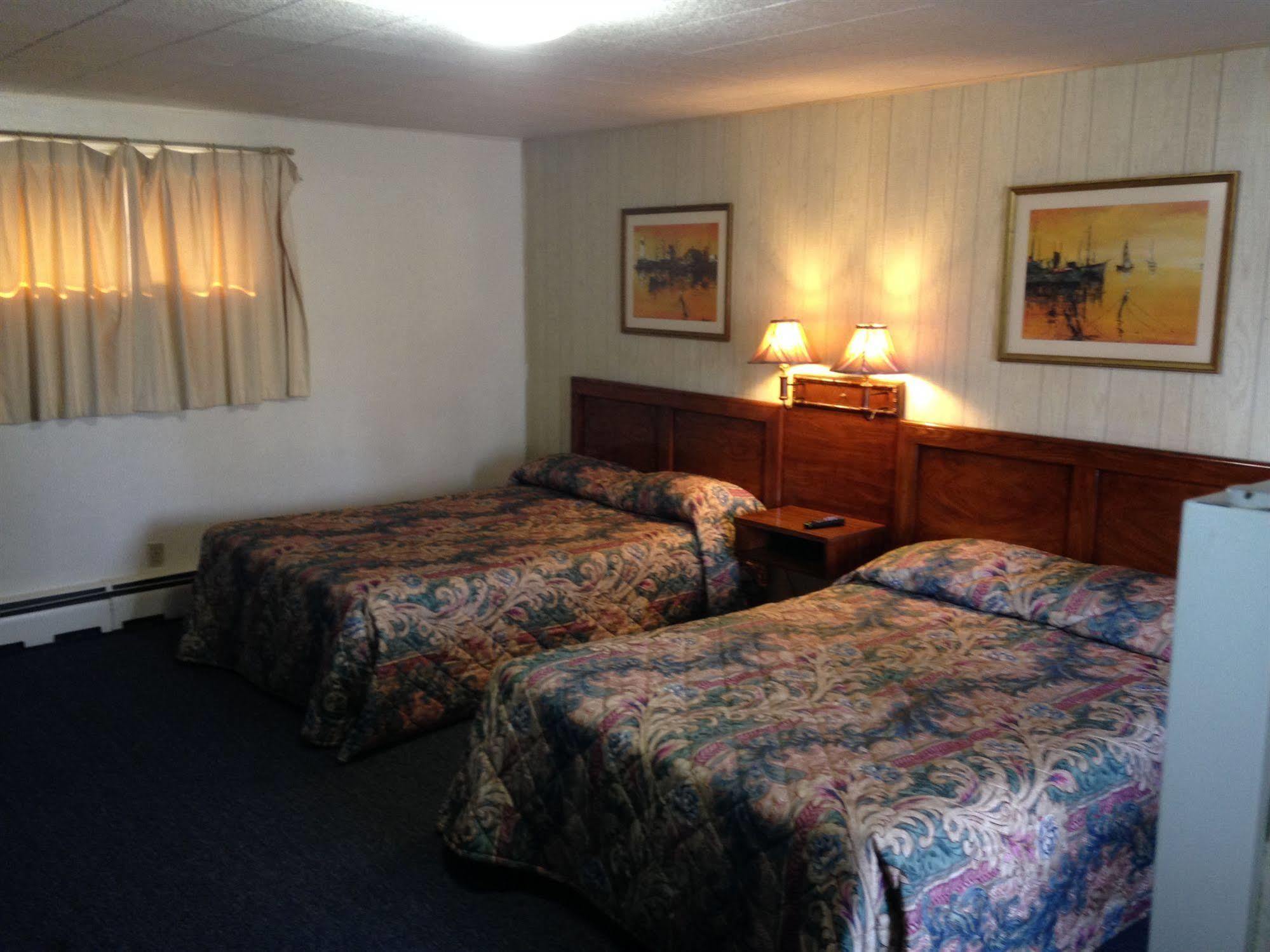 Chateau Motor Lodge Grand Island Exteriör bild